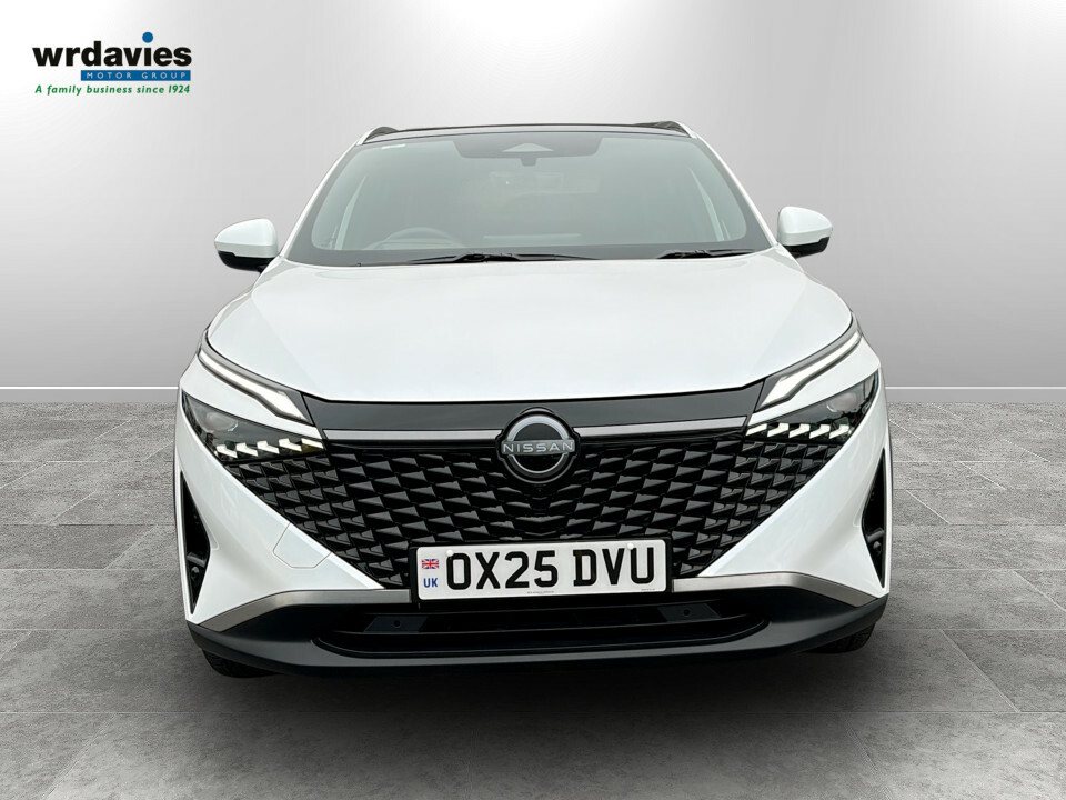 Nissan Qashqai 1.3 Dig-t Mh 158 Tekna Xtronic OX25DVU White #2