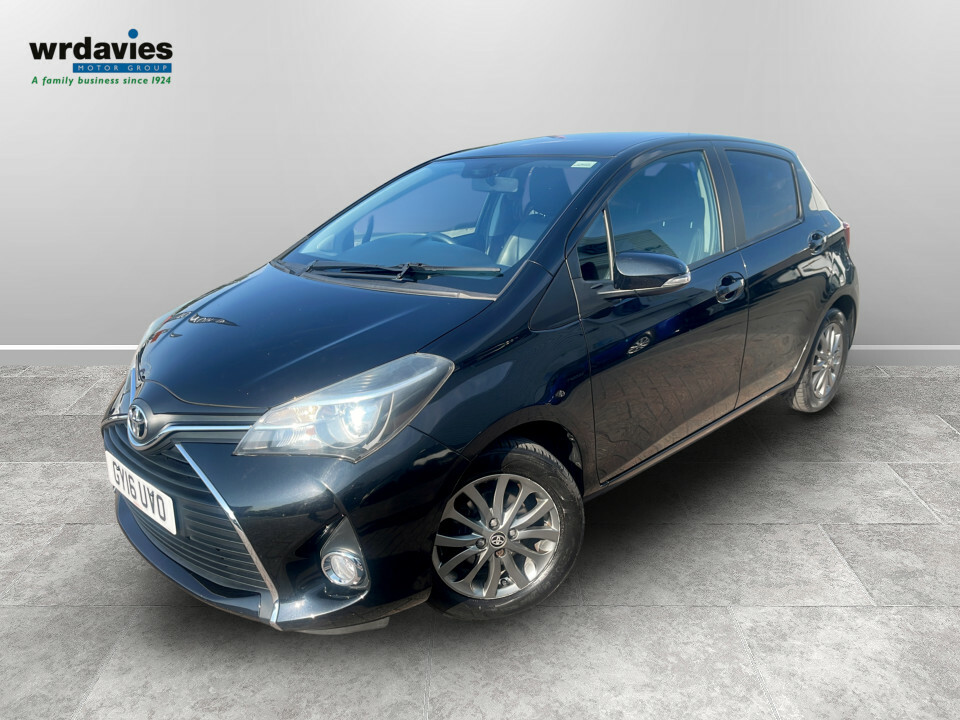 Toyota Yaris 1.33 Vvt-i Icon Black #3