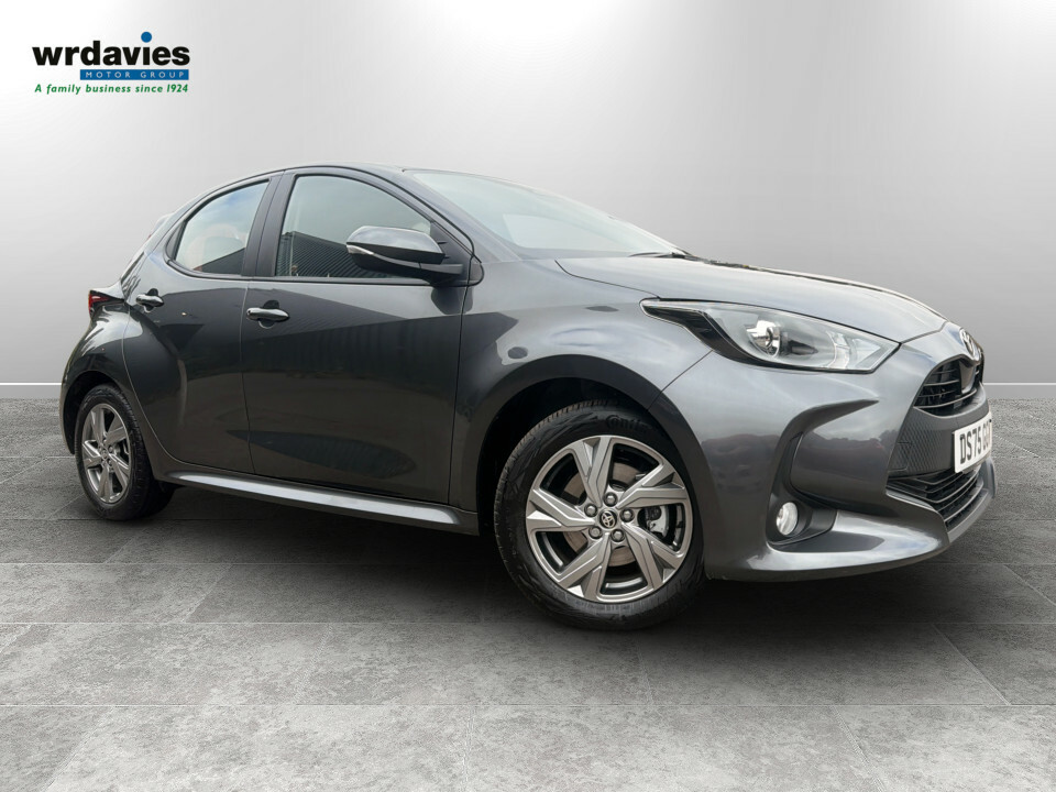 Toyota Yaris 1.5 Hybrid Icon Cvt Grey