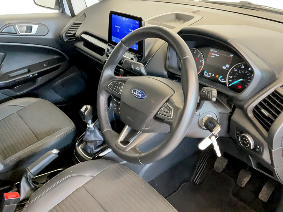 Ford Ecosport Hatchback White #17