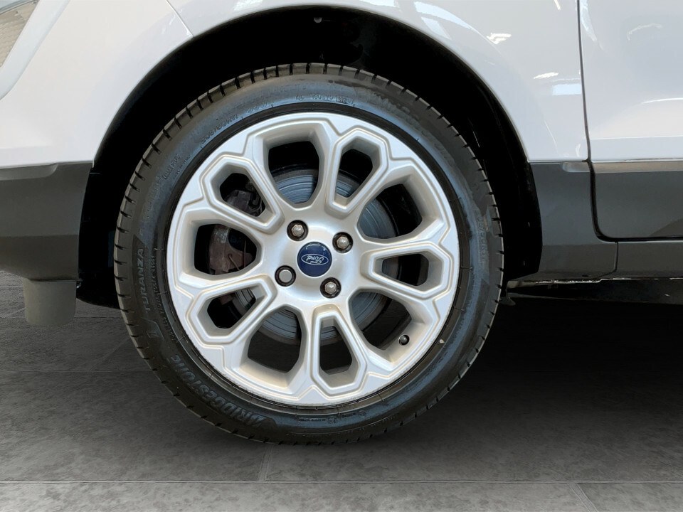 Ford Ecosport Hatchback White #16
