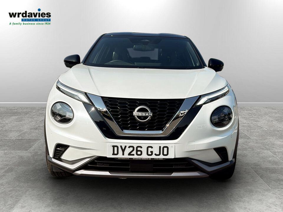 Nissan Juke 1.0 Dig-t Tekna DY26GJO White #2