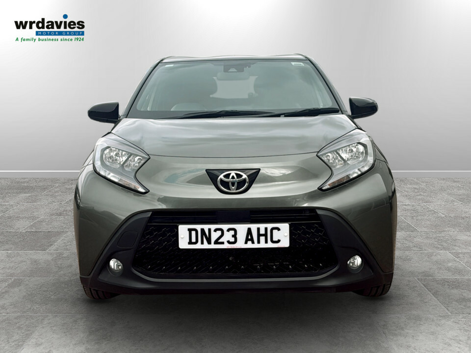 Toyota Aygo X 1.0 Vvt-i Edge DN23AHC Black #2