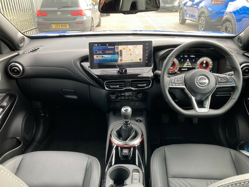 Nissan Juke 1.0 Dig-t Tekna Blue #2