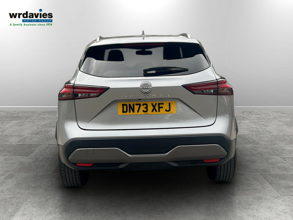 Nissan Qashqai 1.3 Dig-t Mh 158 N-connecta Xtronic DN73XFJ Silver #6