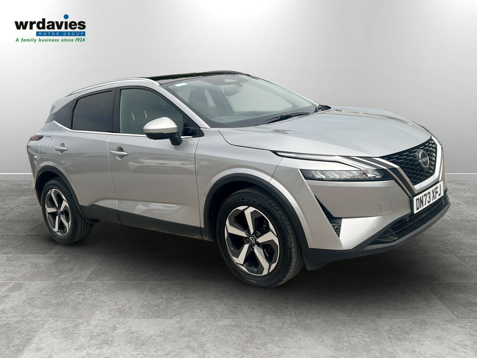 Nissan Qashqai 1.3 Dig-t Mh 158 N-connecta Xtronic Silver