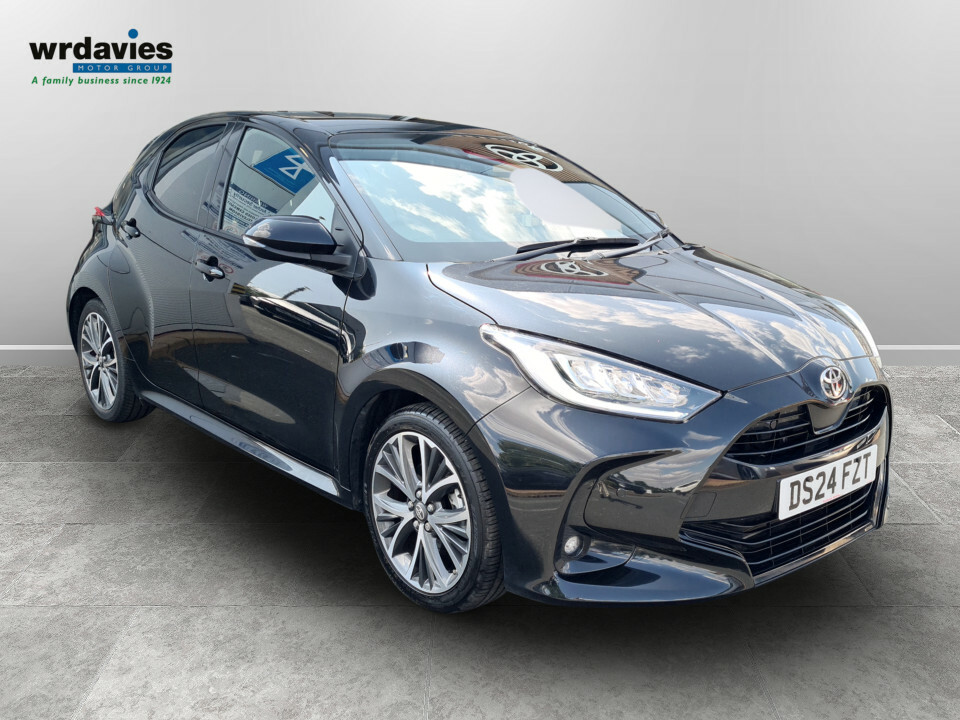 Toyota Yaris 1.5 Hybrid Excel Cvt Black