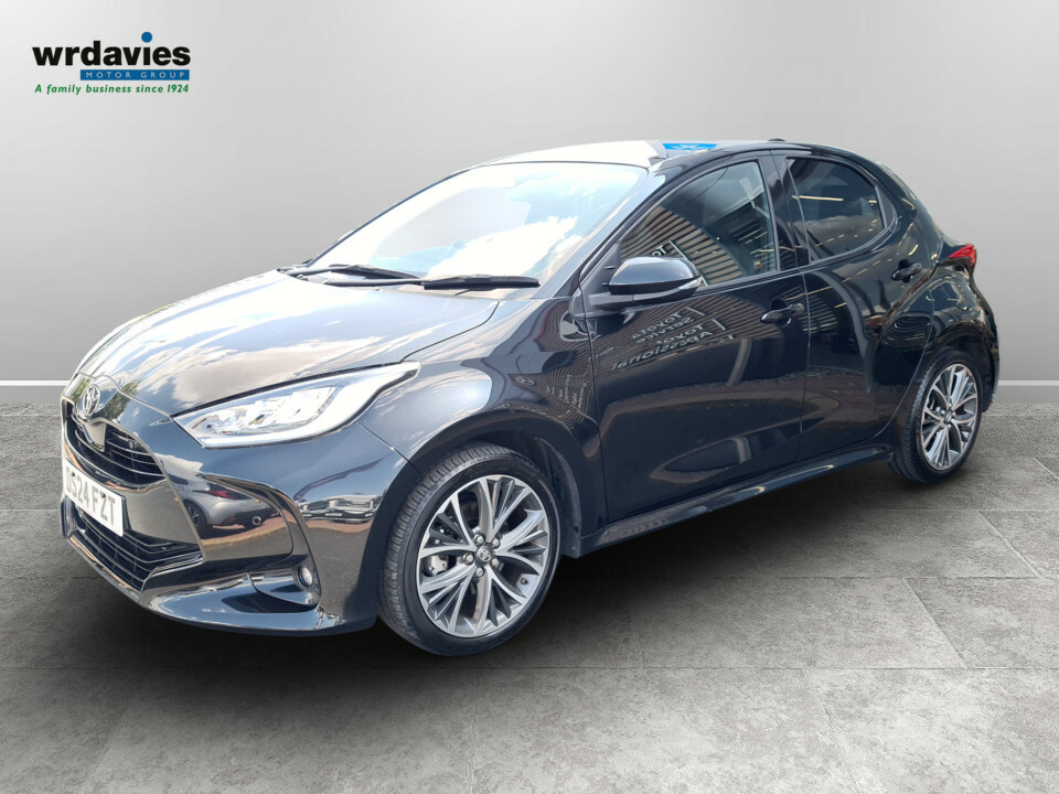 Toyota Yaris 1.5 Hybrid Excel Cvt Black #3