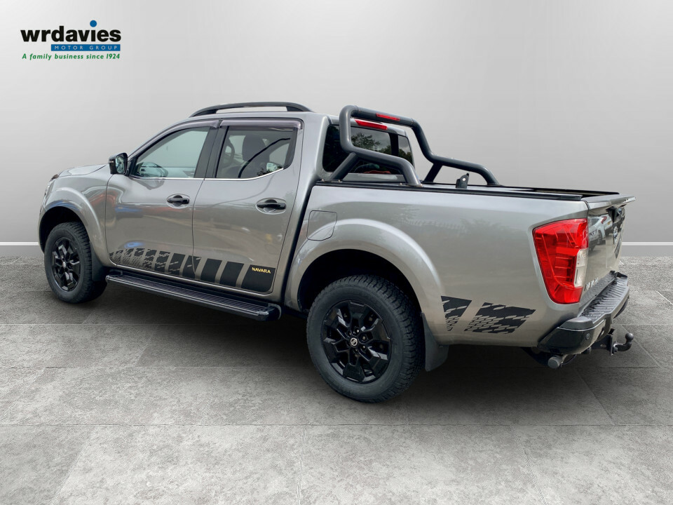 Nissan Navara Double Cab Pick Up N-guard 2.3Dci 190 Tt 4Wd Grey #6