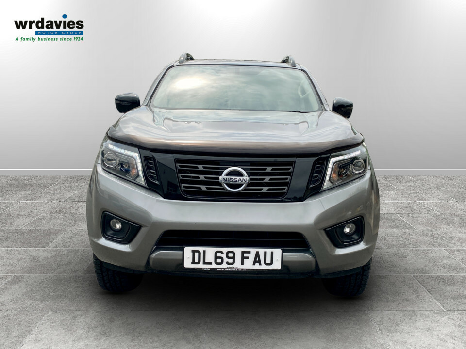 Nissan Navara Double Cab Pick Up N-guard 2.3Dci 190 Tt 4Wd Grey #2