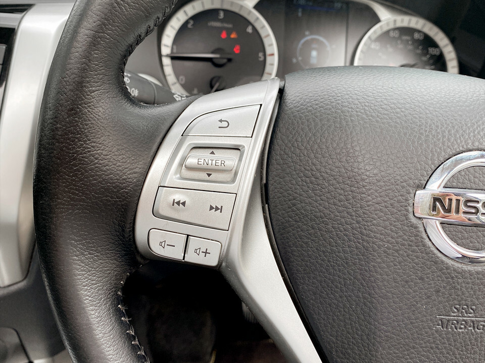 Nissan Navara Automatic White #26