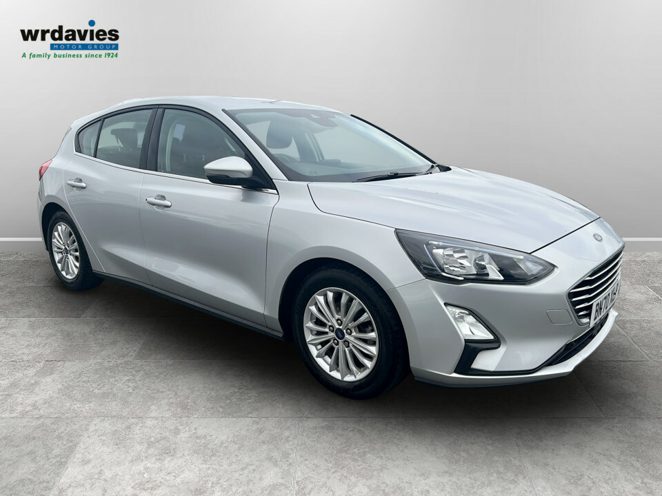 Ford Focus 1.0T Ecoboost Hybrid Mhev 125 Titanium Edition Silver