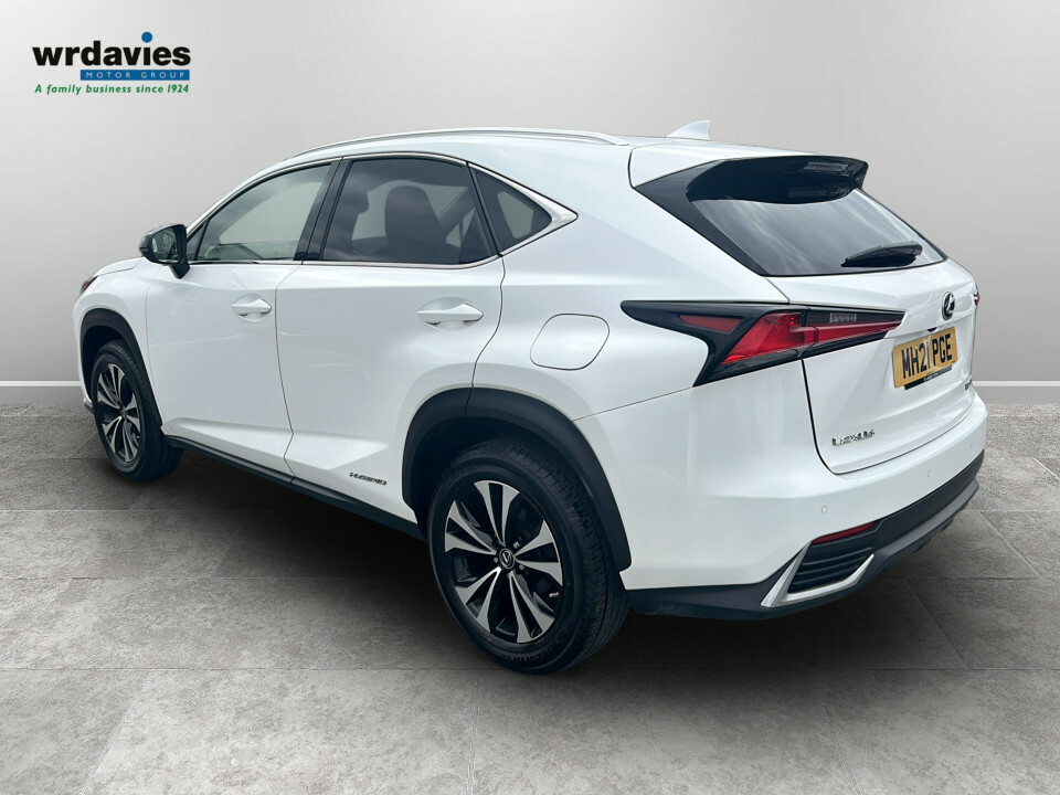 Lexus NX 300H 2.5 Cvt 8 Nav - 1 Owner From New Sup White #5