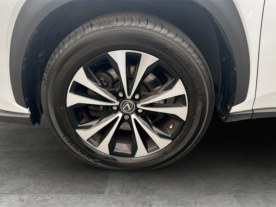 Lexus NX Lexus Nx 300H 2.5 Cvt Black #16