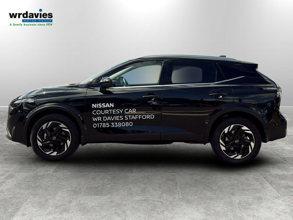 Nissan Qashqai 1.3 Dig-t Mh N-connecta Black #4