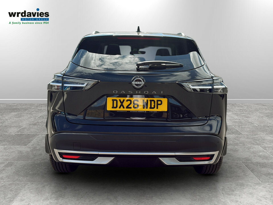 Nissan Qashqai 1.3 Dig-t Mh N-connecta Black #6