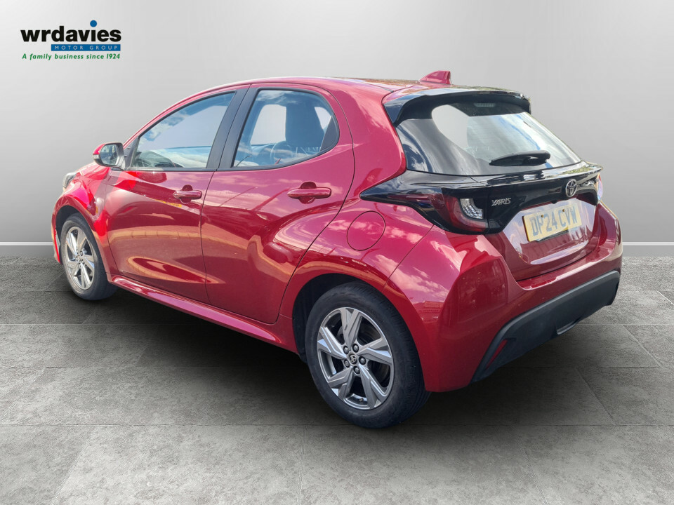 Toyota Yaris 1.5 Hybrid Icon Cvt #5
