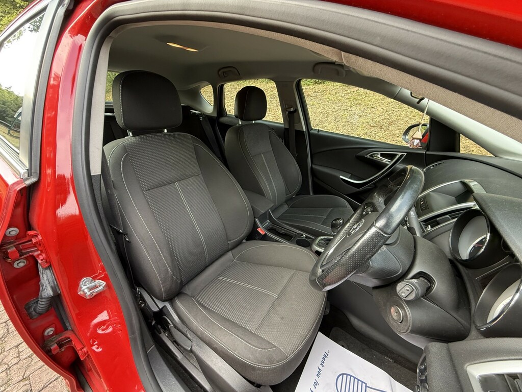 Vauxhall Astra 1.6 16V Sri VX Line DG12YVS Red #6
