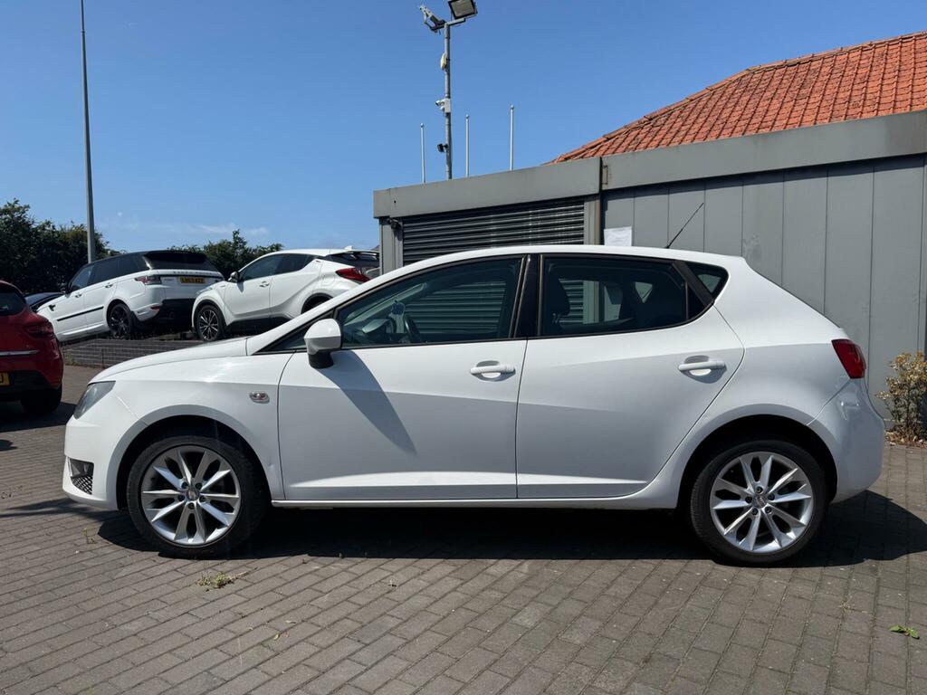 Seat Ibiza Fr White #2