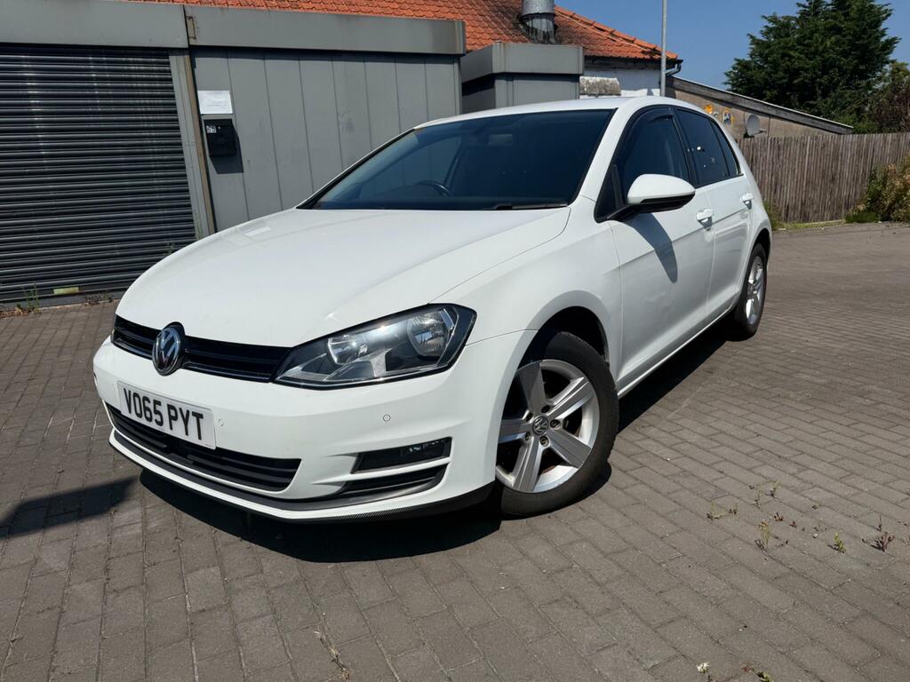 Volkswagen Golf Match White