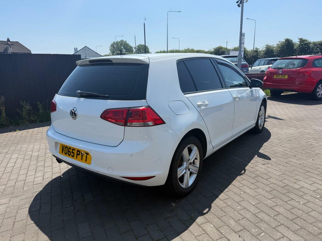 Volkswagen Golf Match White #5