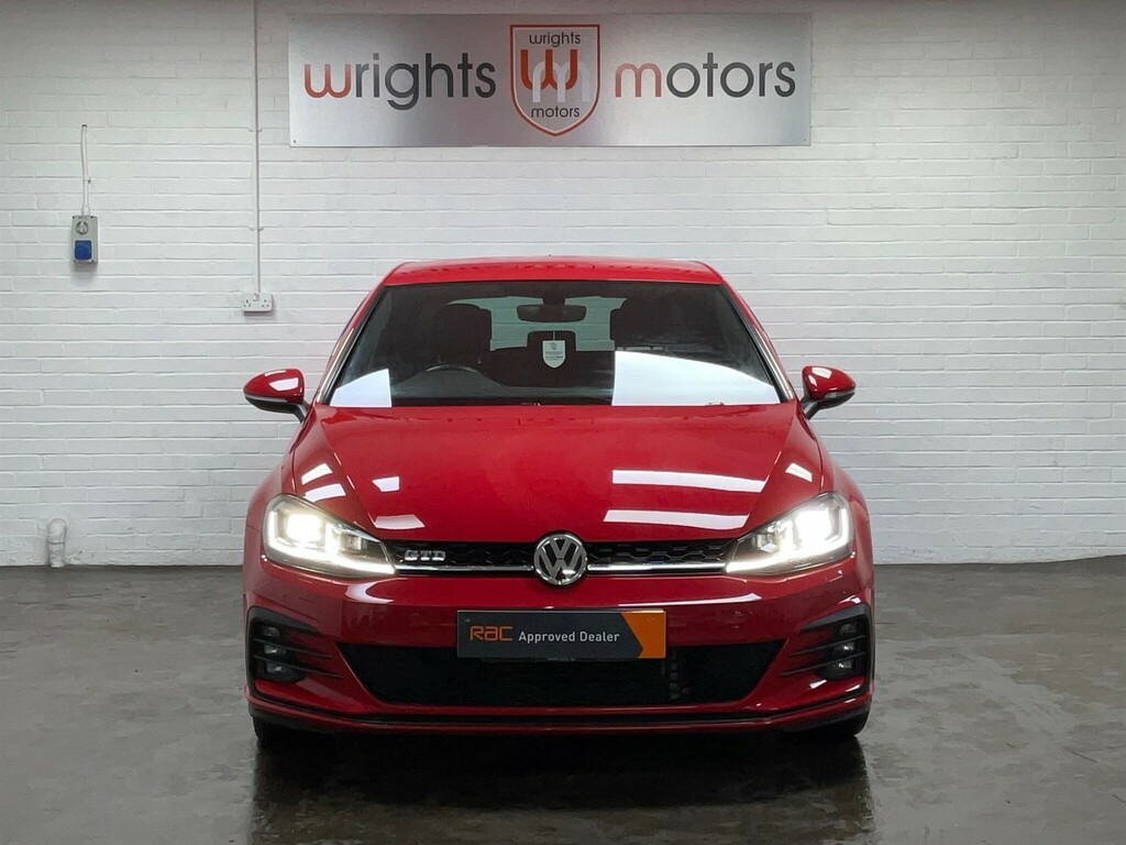 Volkswagen Golf 2.0 Tdi Gtd Euro 6 Ss Red #4