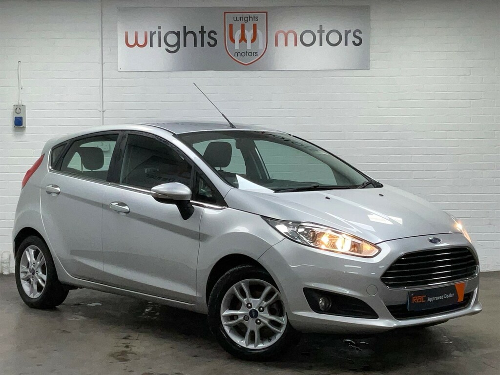 Ford Fiesta 1.0T Ecoboost Zetec Euro 5 Ss FE64XET Silver