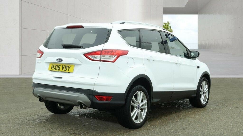 Ford Kuga 2.0 Tdci Titanium X 2Wd Euro 6 Ss White #5