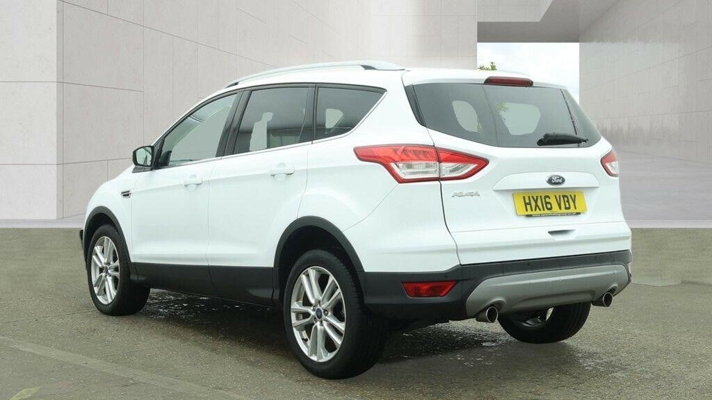 Ford Kuga 2.0 Tdci Titanium X 2Wd Euro 6 Ss White #6