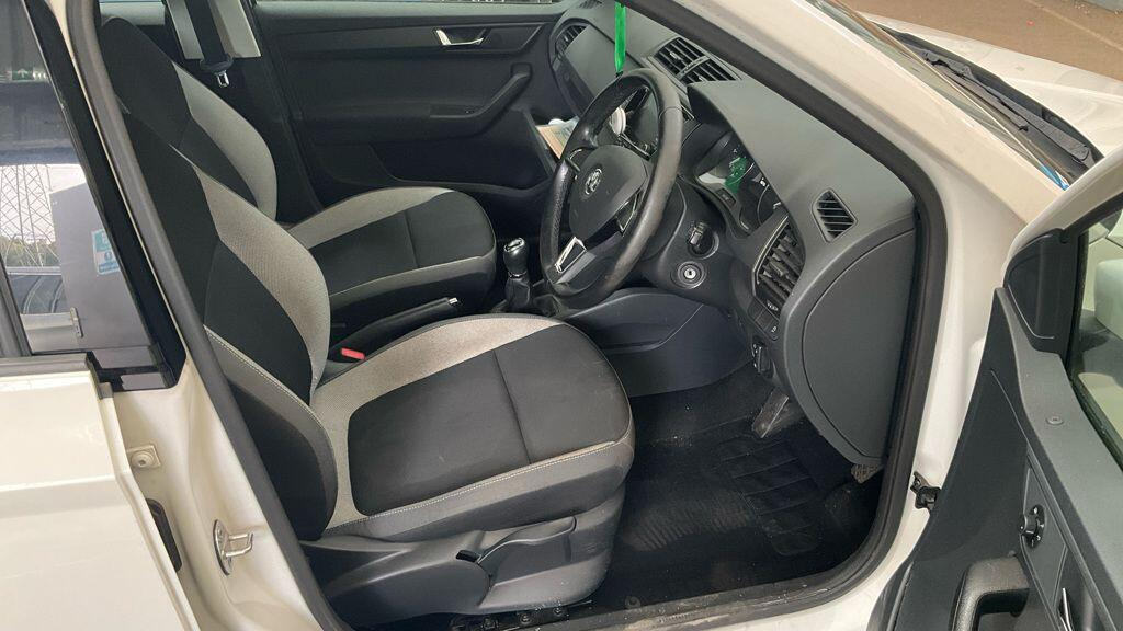 Skoda Fabia 1.2 Tsi Se L Five Door 110 Bhp Air Con Parking S Blue #8