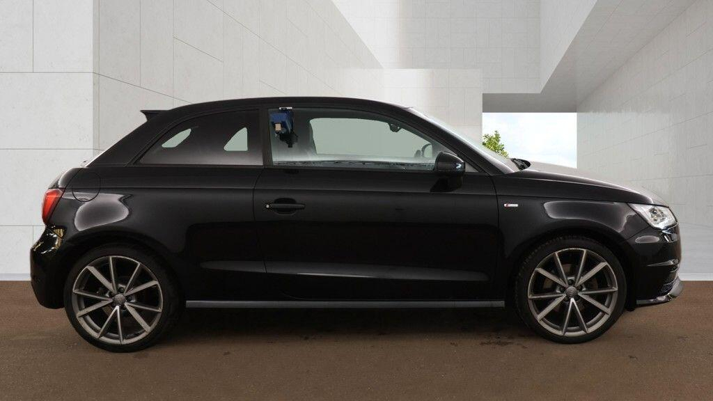 Audi A1 Tfsi Sportback S Line Black #3