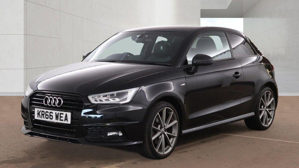 Audi A1 Tfsi Sportback S Line Black #2