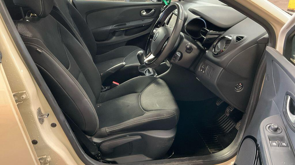 Renault Clio 1.2L Dynamique Medianav Black #9