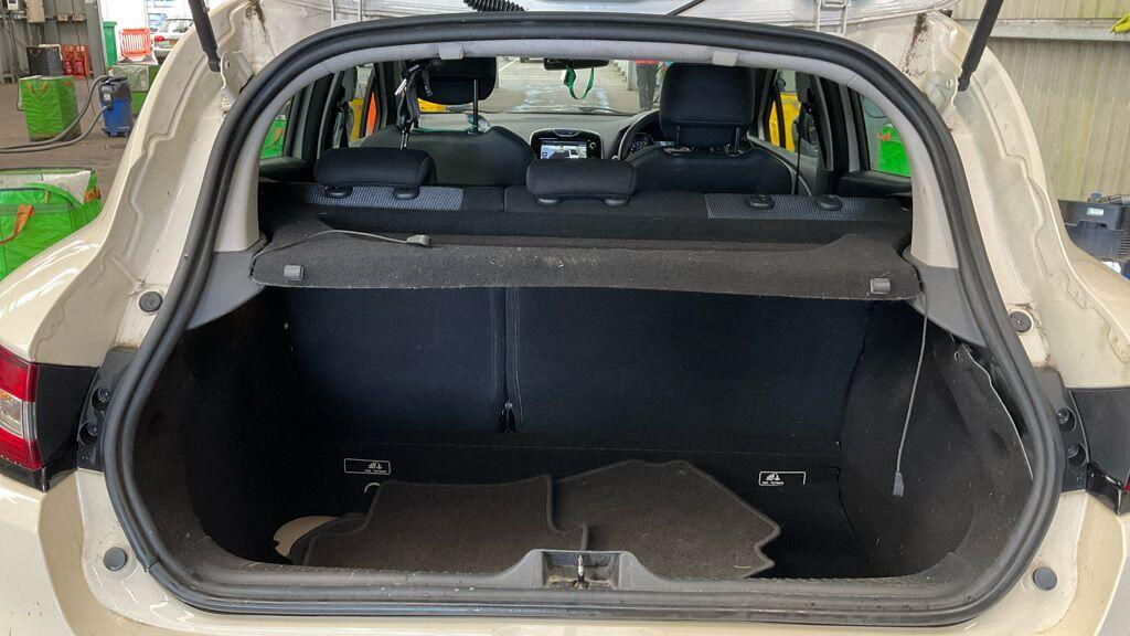 Renault Clio 1.2L Dynamique Medianav Black #13