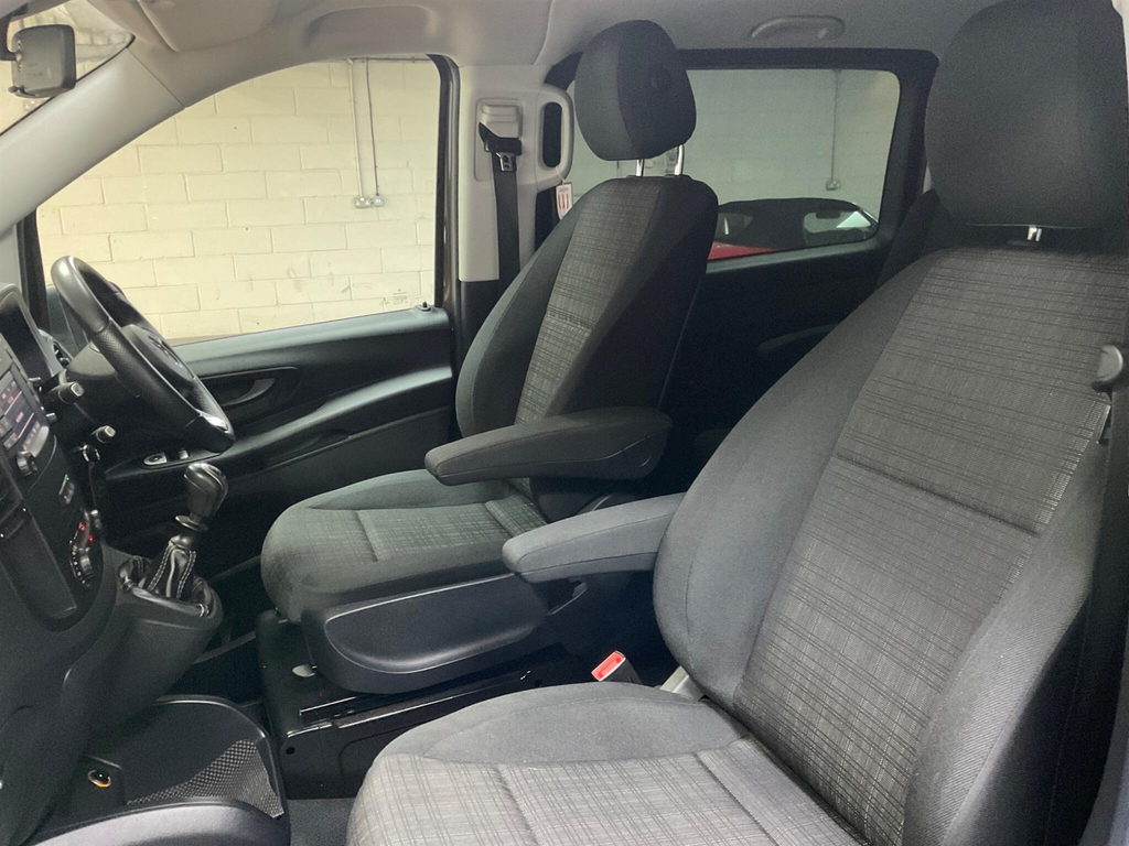Mercedes-Benz Vito 114 Crew Van Compact White #22
