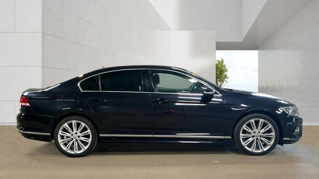Volkswagen Passat Passat Gt Tdi Bluemotion Technology Black #3