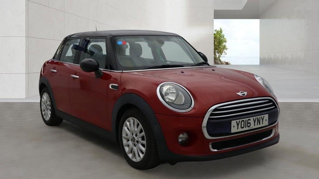 Mini Hatch 1.5 Cooper D Euro 6 Ss