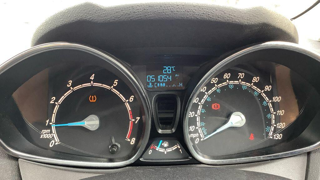 Ford Fiesta 1.0 Ecoboost Titanium  #8