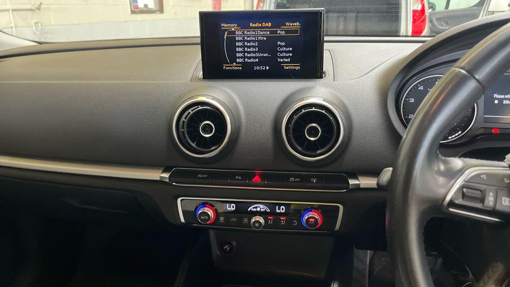 Audi A3 Hatchback 1.6 Tdi Ultra Se Euro 6 Ss 2015 Black #8