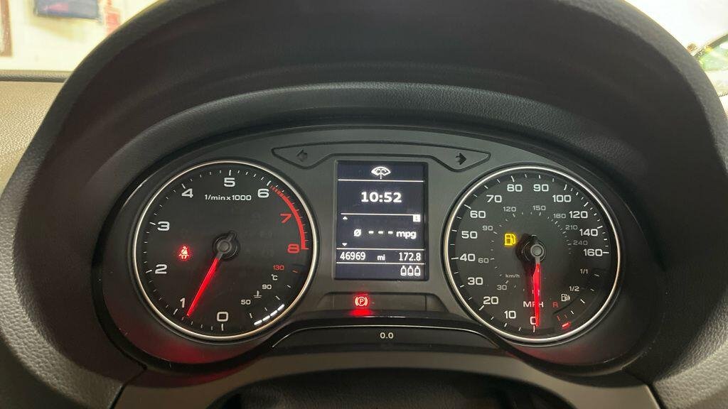 Audi A3 Hatchback 1.6 Tdi Ultra Se Euro 6 Ss 2015 Black #7