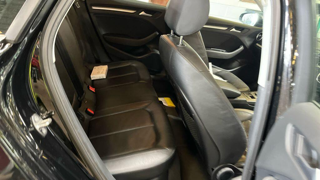 Audi A3 Hatchback 1.6 Tdi Ultra Se Euro 6 Ss 2015 Black #12