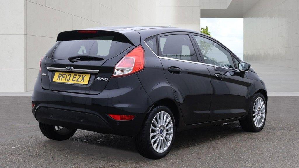 Ford Fiesta 1.5 Tdci Titanium Euro 5  #5