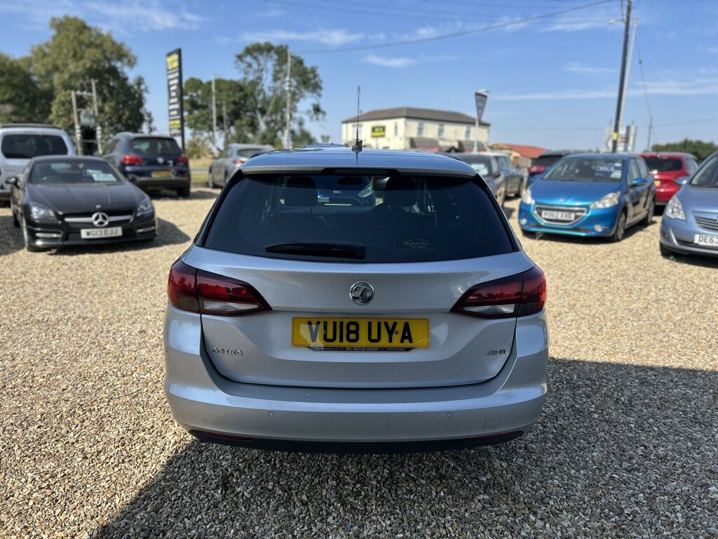 Vauxhall Astra Estate 1.6 Cdti Ecoflex Design 2018 VU18UYA Silver #6