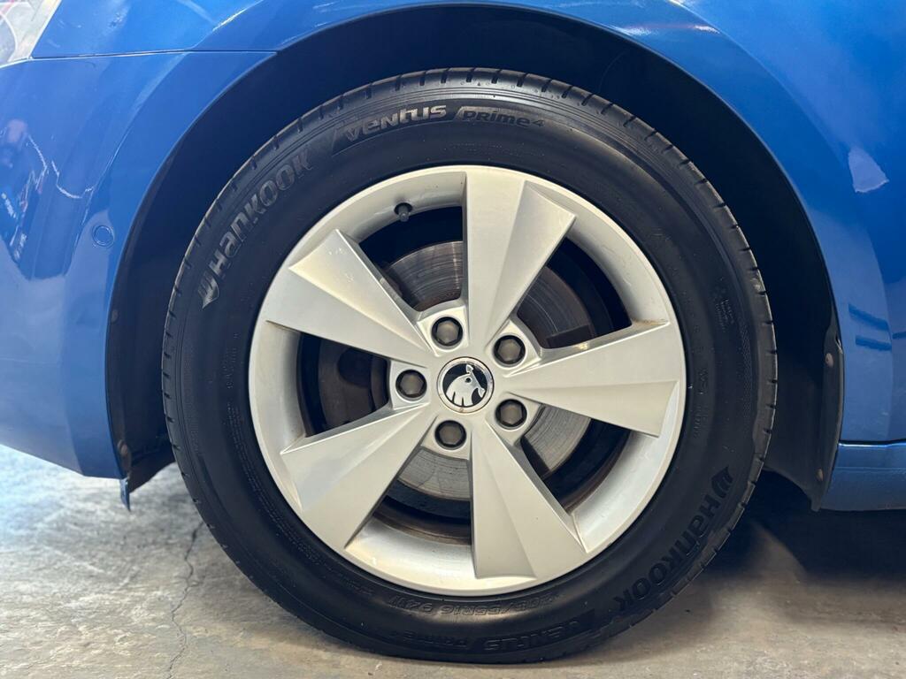 Skoda Octavia 2.0 Tdi Cr Vrs 184Bhp Dsg 5-Dr Estate Blue #13