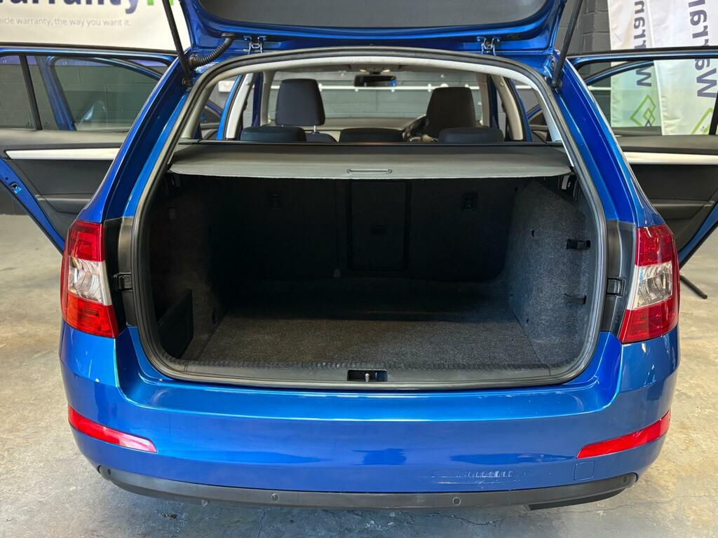 Skoda Octavia 2.0 Tdi Cr Vrs 184Bhp Dsg 5-Dr Estate Blue #20