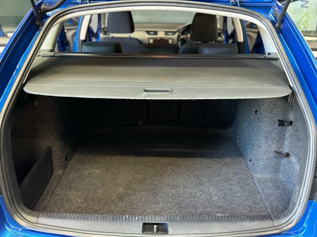 Skoda Octavia 2.0 Tdi Cr Vrs 184Bhp Dsg 5-Dr Estate Blue #23