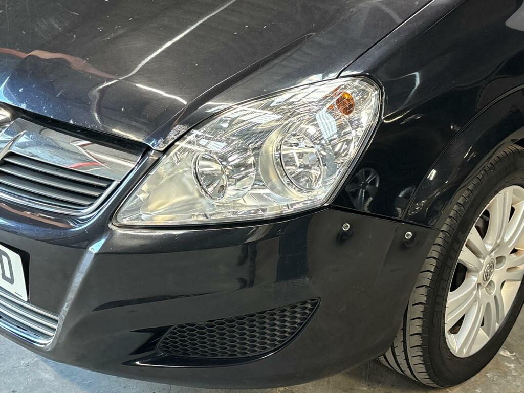 Vauxhall Zafira Exclusiv Black #6