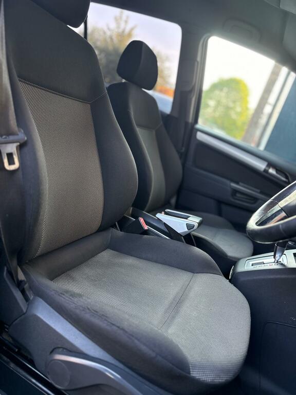 Vauxhall Zafira Active Blue #16