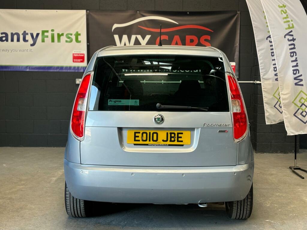 Skoda Roomster Mpv 1.6 16V Se Tiptronic 201010 Red #12