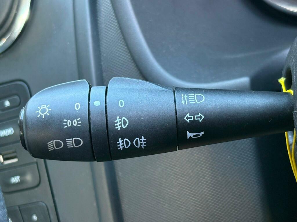 Dacia Sandero 0.9 Tce Laureate Prime Start Stop Hatchback Blue #18